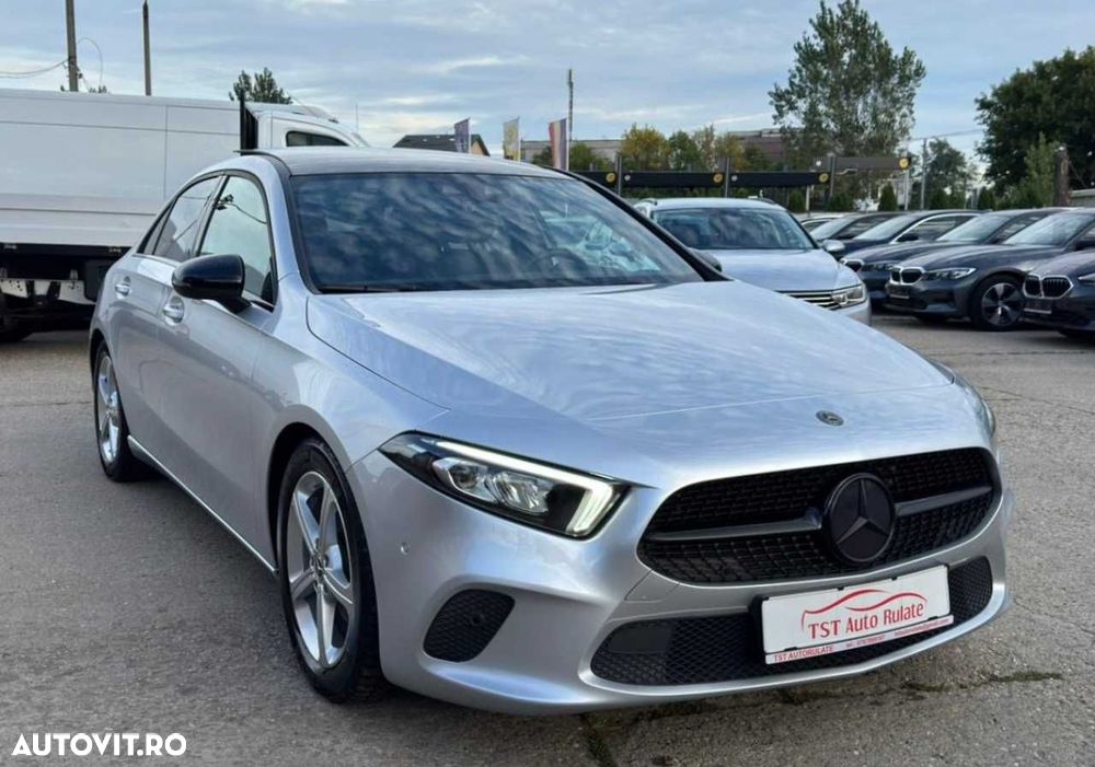 Mercedes-Benz A 180 d 7G-DCT - 12