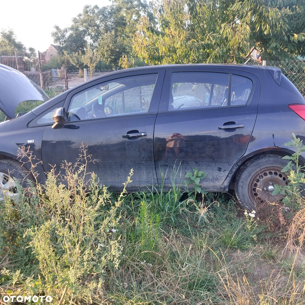 Opel Corsa - 5