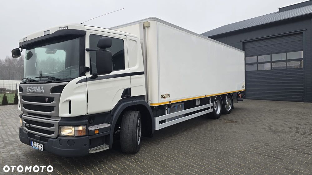 Scania P320 Euro 6 6x2 chłodnia izoterma kurierka 20 palet niski przebieg! super stan! rama do zabudowy laweta - 10