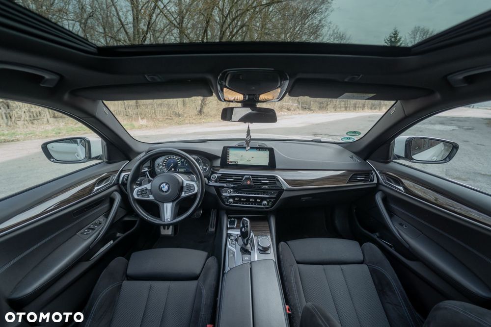 BMW Seria 5 520d xDrive M Sport Edition - 26