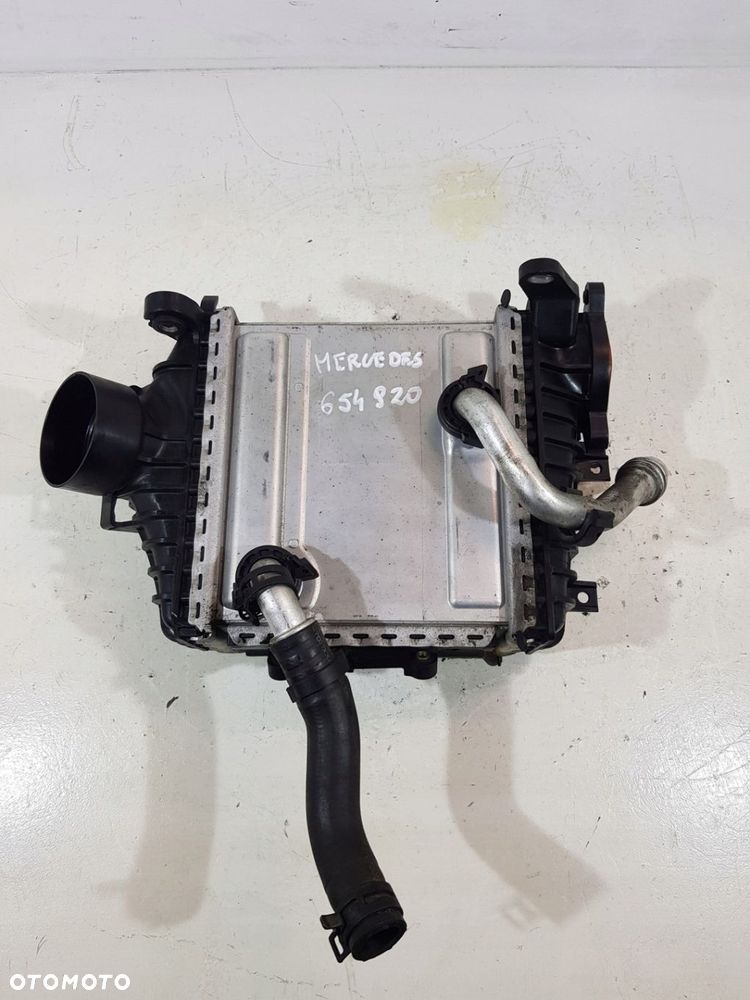 CHŁODNICA INTERCOOLERA A6540900100 MERCEDES SPRINTER GLA GLB 2.0 CDI 654920 - 1