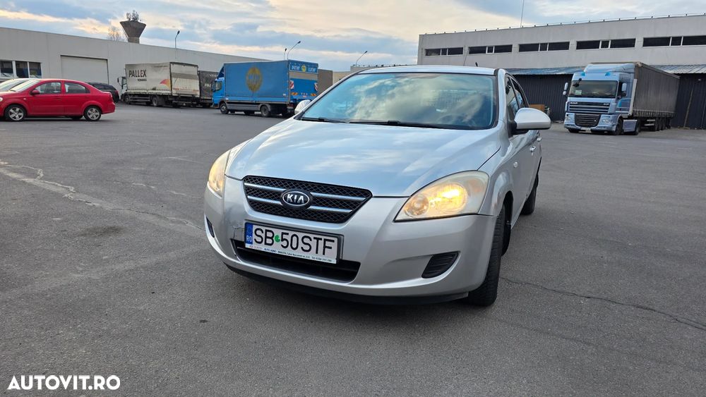 Kia Ceed 1.4 GSL BEST - 14