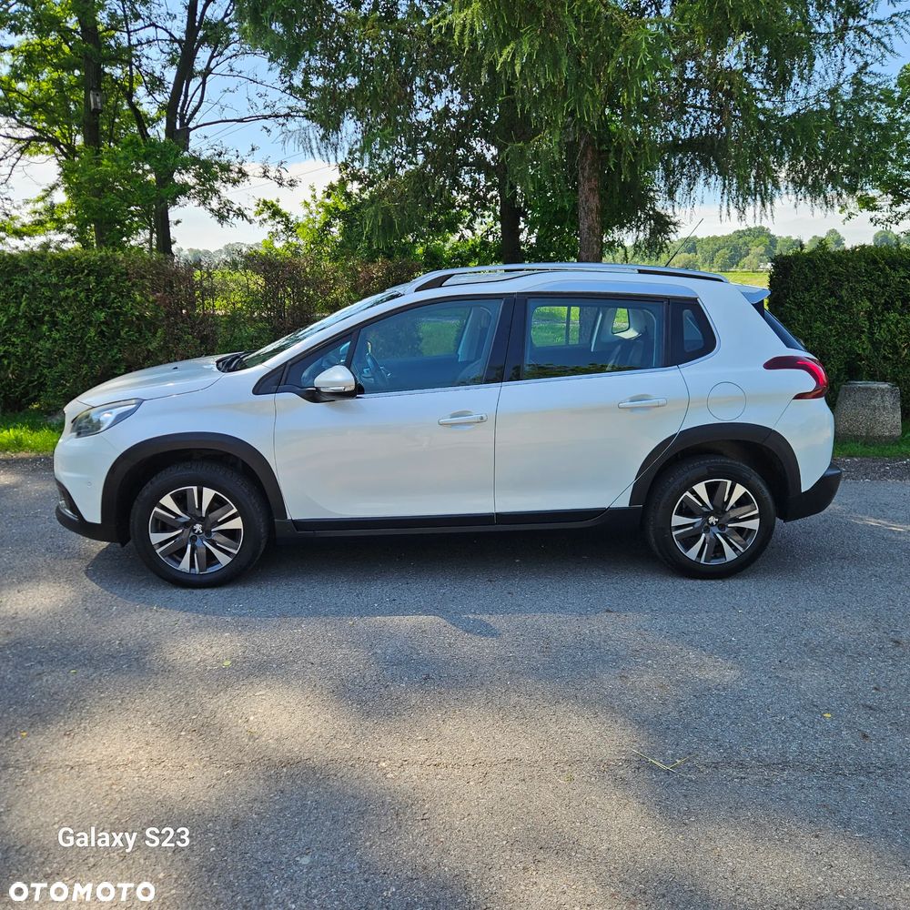 Peugeot 2008 PureTech 110 Stop&Start Urban Move - 4