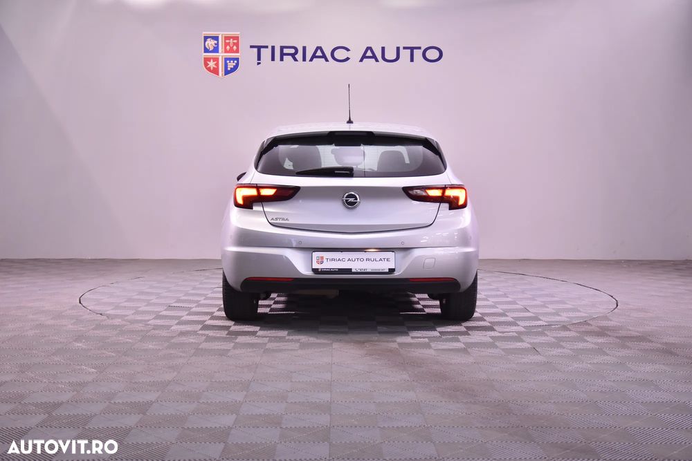Opel Astra - 4