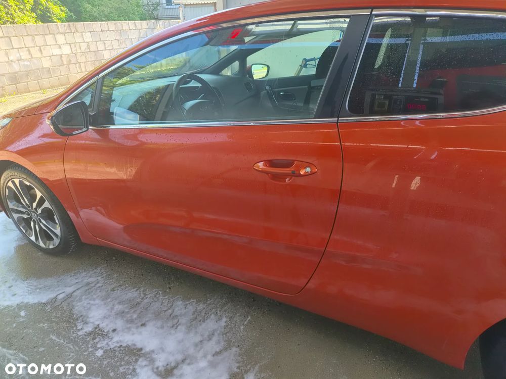 Kia Ceed 1.6 GDI L - 12