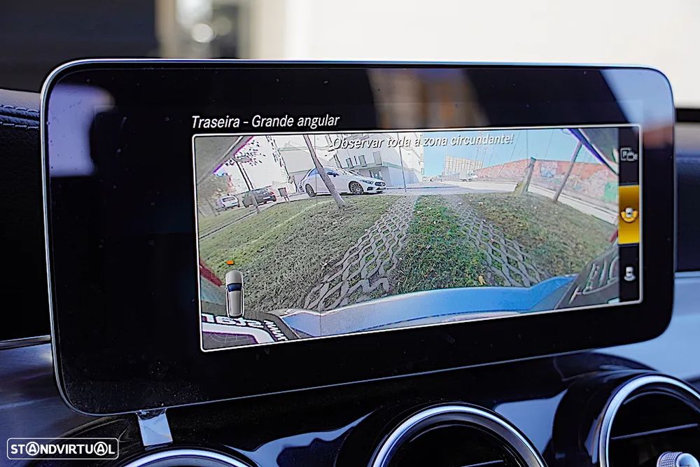 Mercedes-Benz C 300 de AMG Line - 24