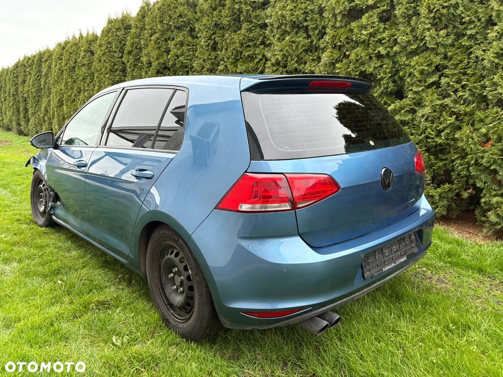 Volkswagen Golf 2.0 TDI (BlueMotion Technology) Comfortline - 3