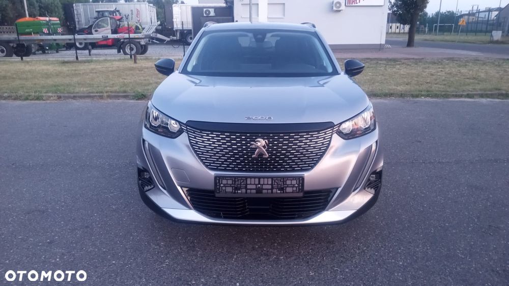 Peugeot 2008 1.5 BlueHDi Allure S&S EAT8 - 3