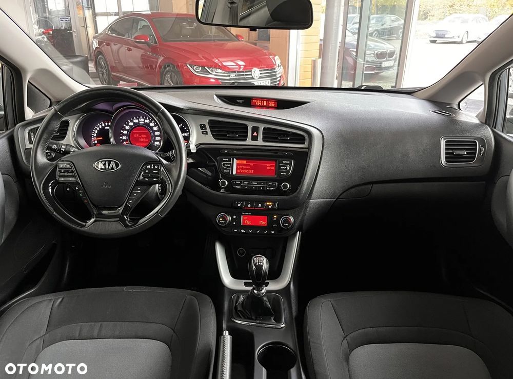 Kia Ceed Cee'd 1.4 Business Line - 9