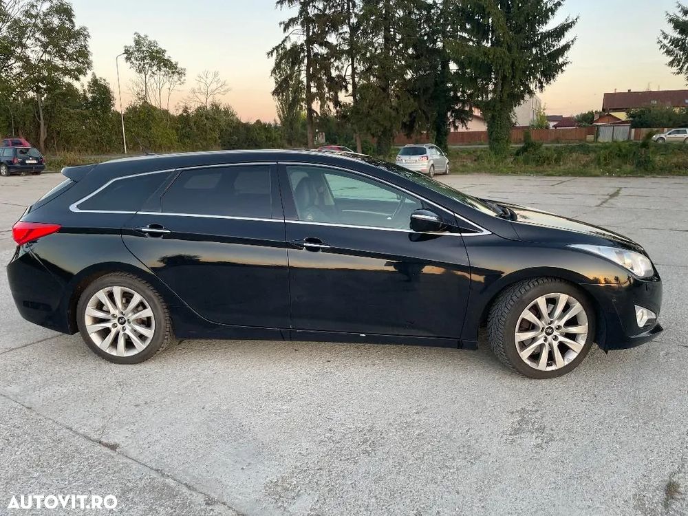 Hyundai i40 1.7 CRDI DPF Wagon Aut. Supreme - 4