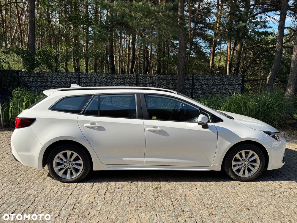 Toyota Corolla 1.8 Hybrid Comfort - 7