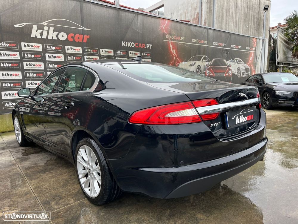 Jaguar XF 2.2 D Luxury - 6