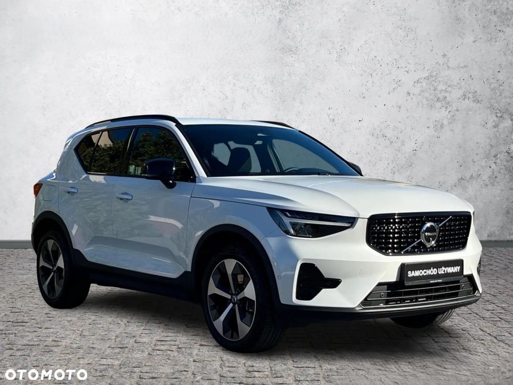 Volvo XC 40 B3 Plus Dark - 7
