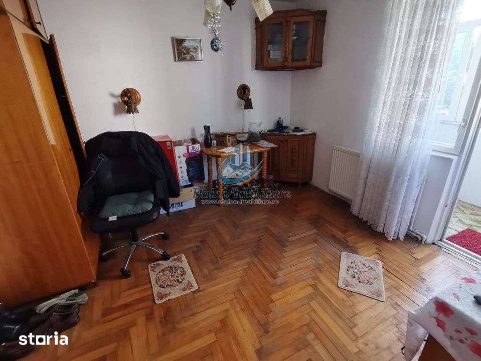 Apartament 2 camere etaj 1 Darmanesti Piatra Neamt — fotografia 1