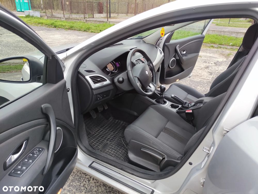 Renault Megane 1.6 16V 110 Expression - 8