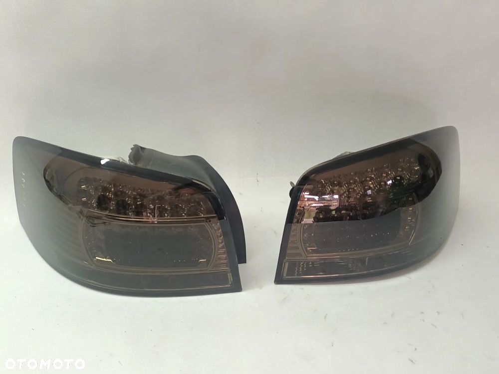 Audi A3 8P 3 drzwi lampy tylne ciemne diodowe - 2