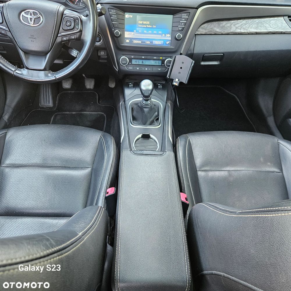 Toyota Avensis 2.0 D-4D Active Business - 23