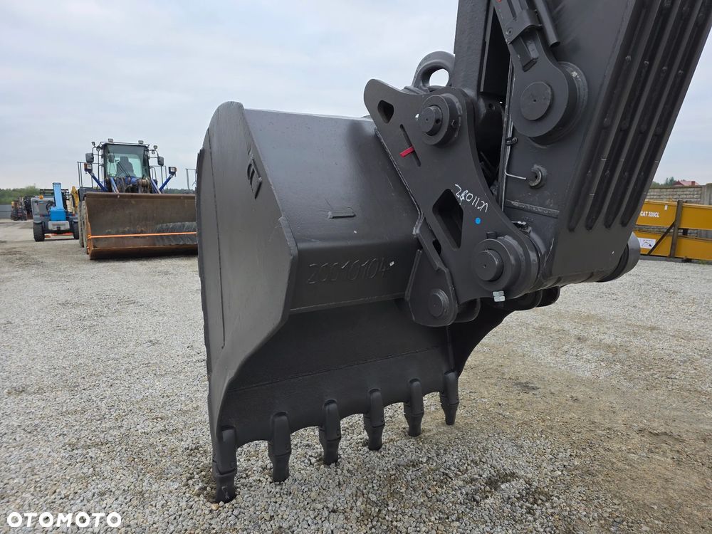 Volvo EC 300 EL, 2022 ROK, 3600 MTH, PODNOSZONA KABINA - 24