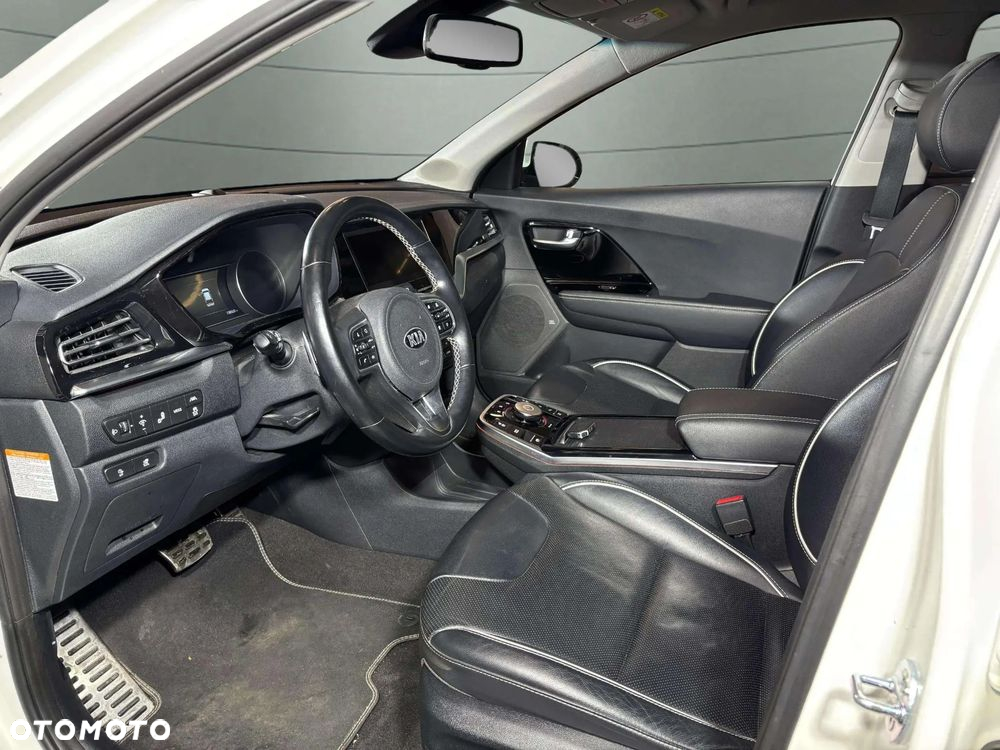 Kia Niro e-Niro 39kWh XL - 9