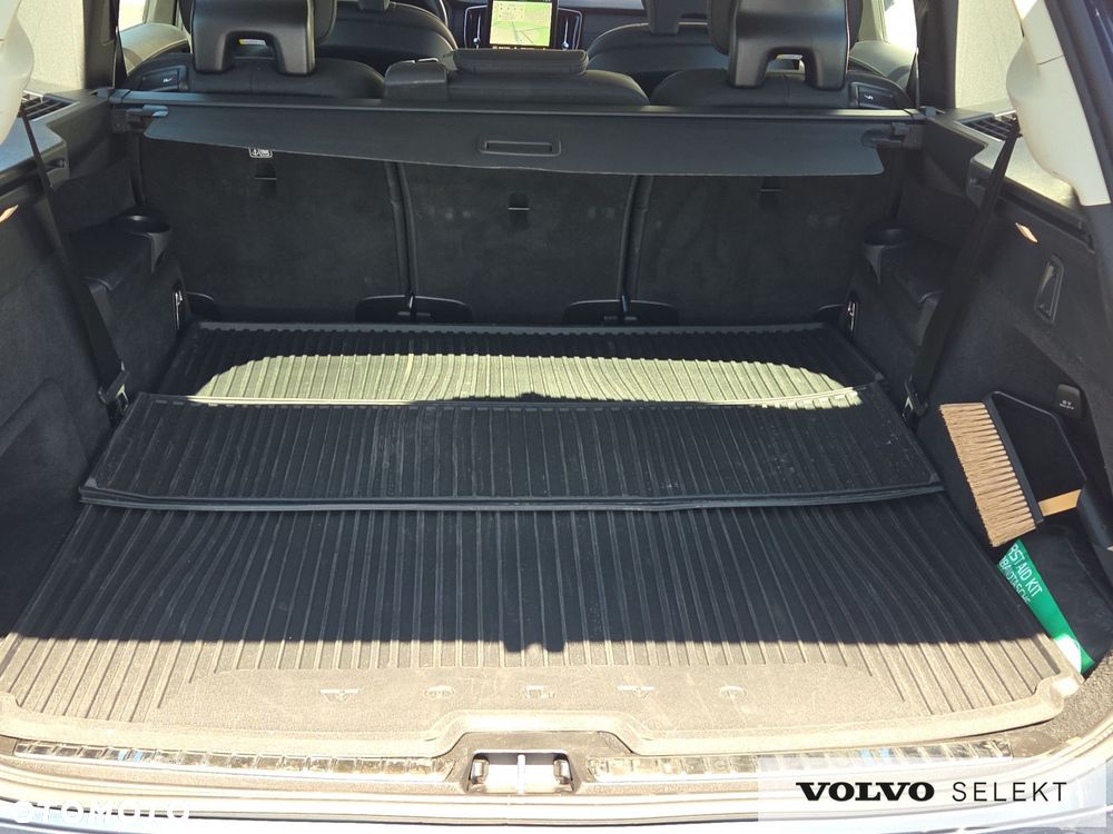 Volvo XC 90 B5 B AWD Plus Bright 7os - 31