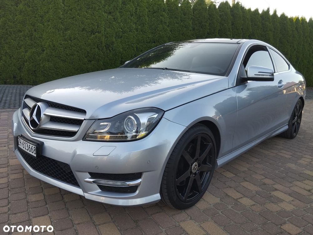 Mercedes-Benz Klasa C 350 CGI BlueEff - 9