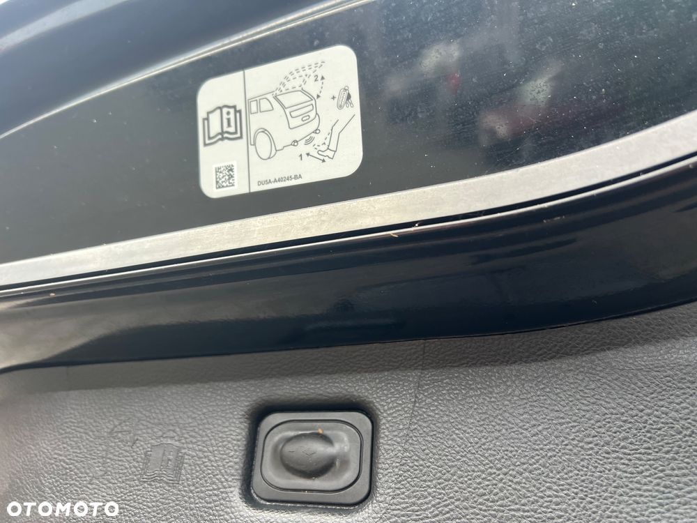 Ford S-Max 2.0 TDCi Titanium PowerShift - 15