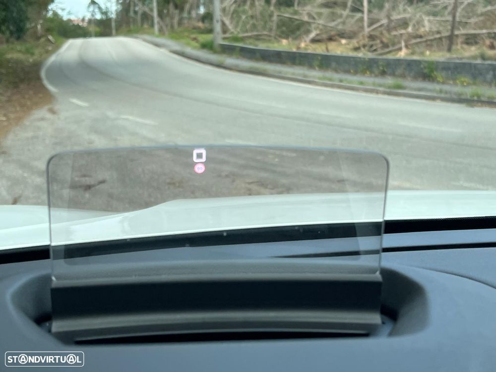 Citroën C4 1.2 PureTech Shine - 30