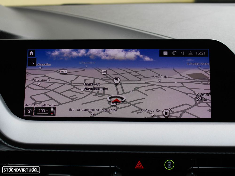 BMW 116 d Pack Essence - 7