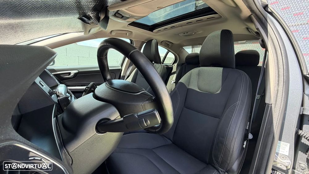 Volvo S60 D4 Momentum - 15