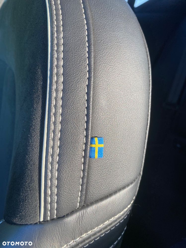 Volvo XC 40 - 20