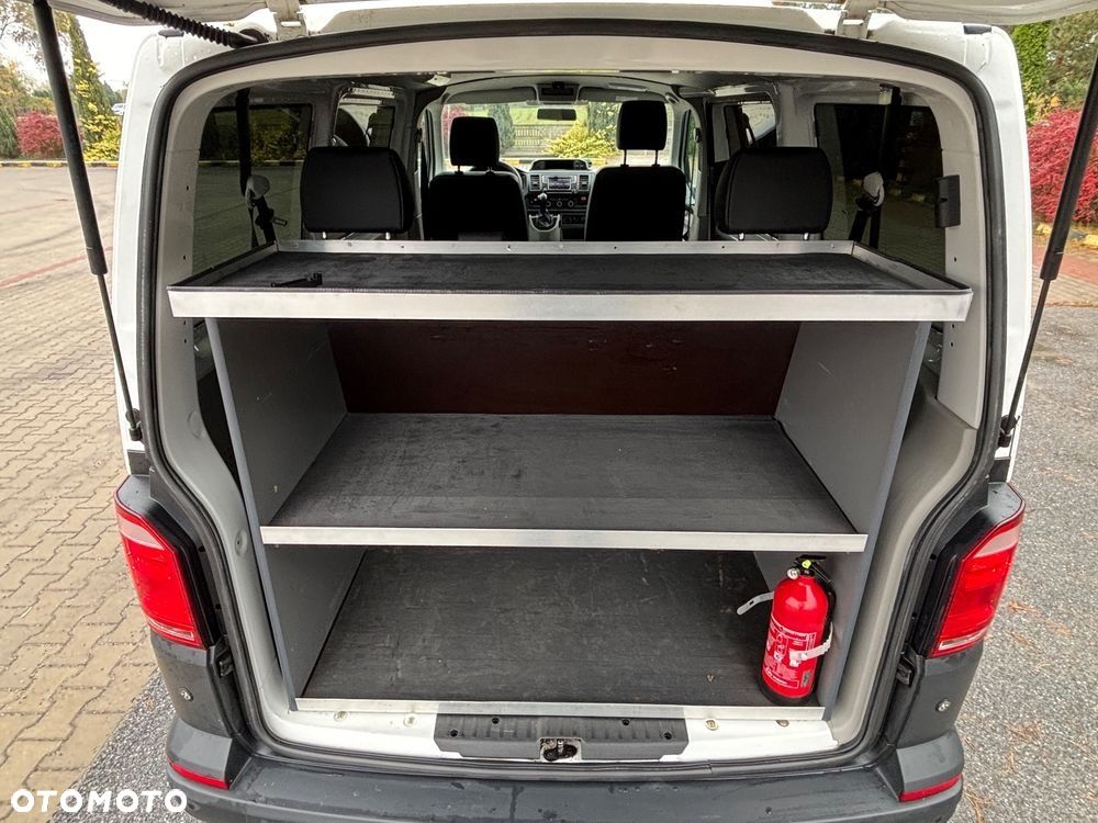 Volkswagen Transporter - 31