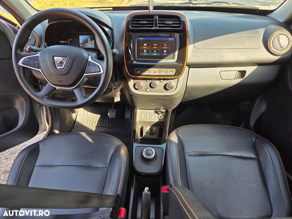 Dacia Spring - 11