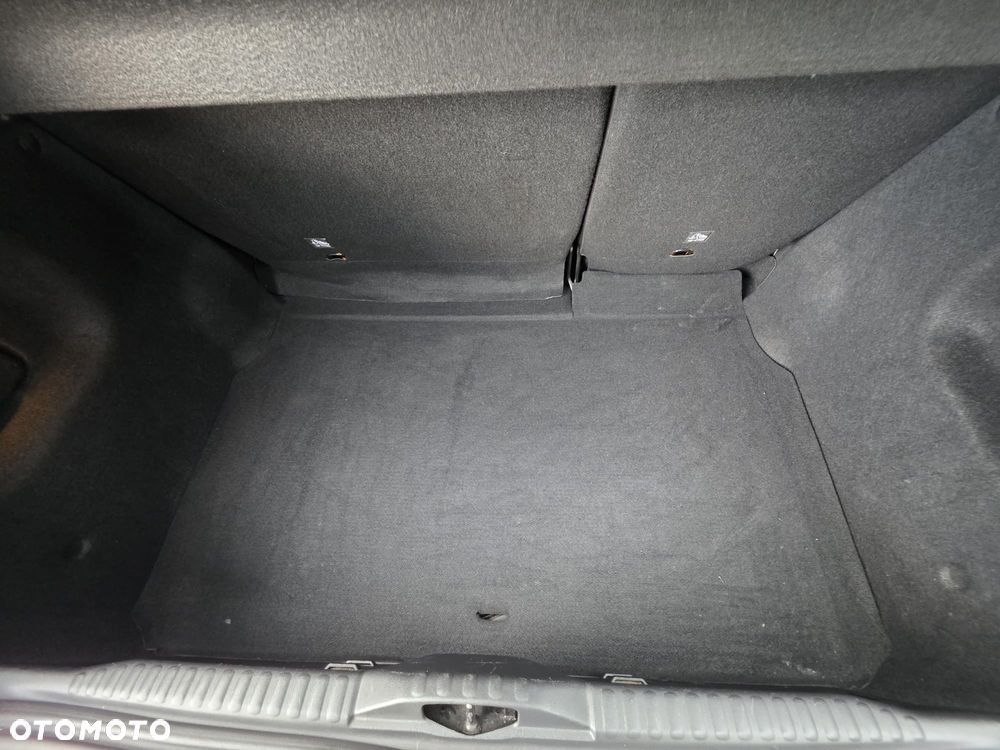 Citroën C3 Pure Tech 110 Stop&Start RED BLOCK - 22
