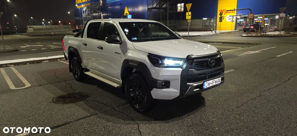 Toyota Hilux 2.8 D-4D Double Cab Invincible 4x4 - 1