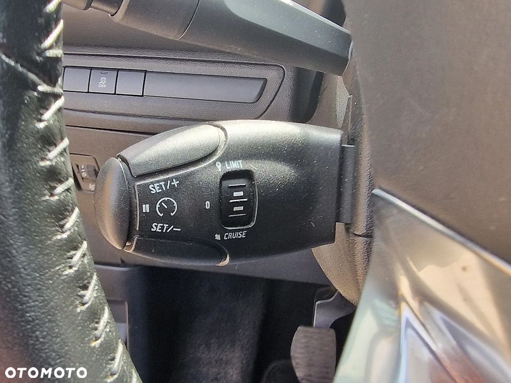 Peugeot 208 PureTech 82 Start & Stop Active - 13
