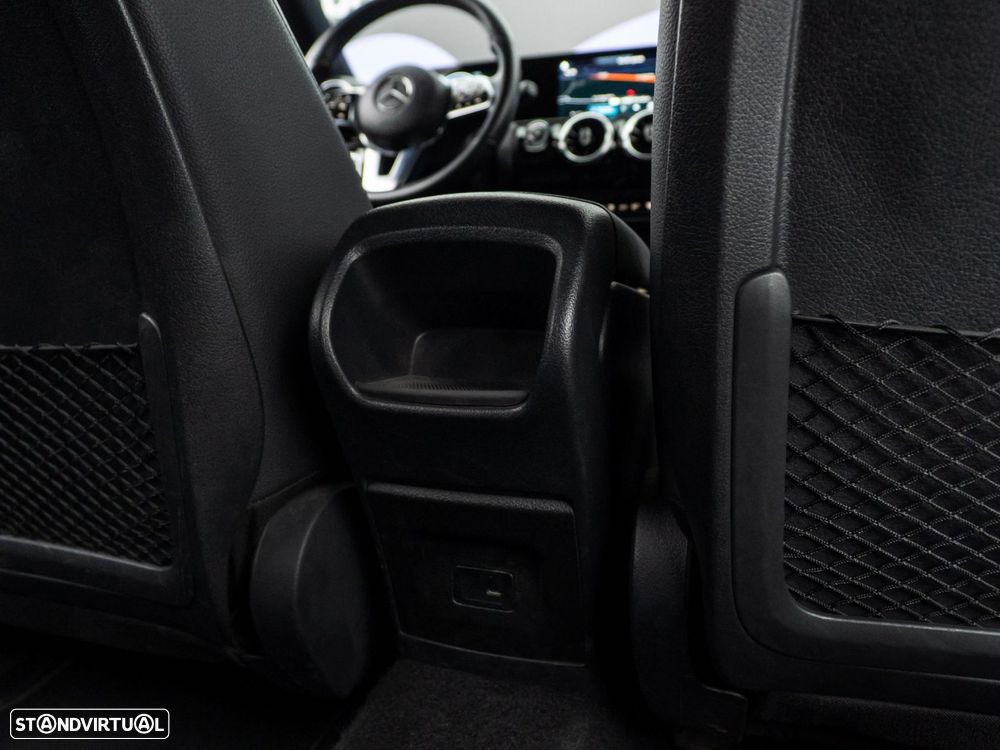 Mercedes-Benz CLA 250 e Shooting Brake Style Plus - 39