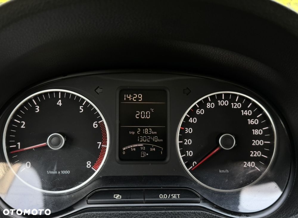 Volkswagen Polo 1.4 Life - 16