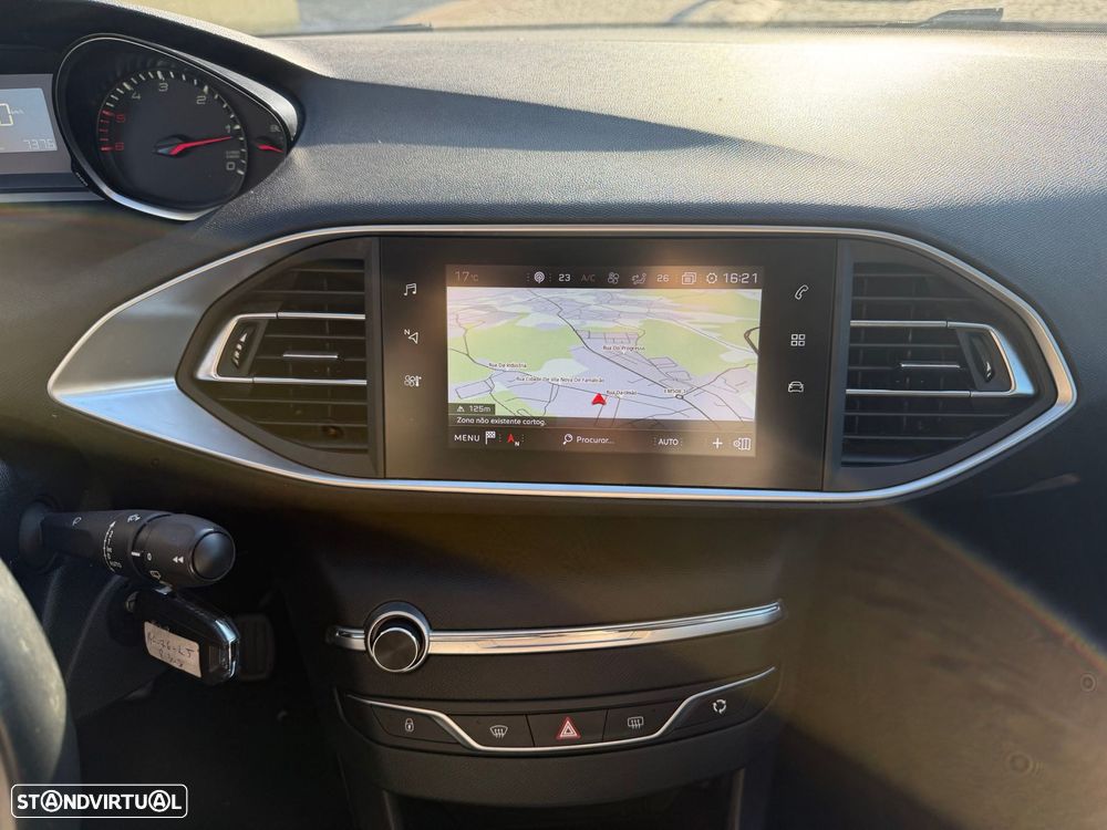 Peugeot 308 SW 1.5 BlueHDi Style J17 - 20