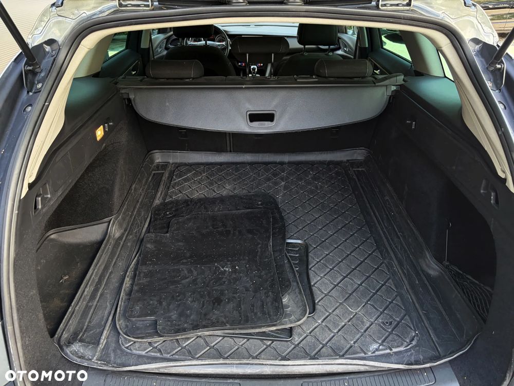 Opel Insignia 1.6 Innovation - 32