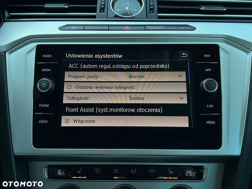 Volkswagen Passat 1.8 TSI BMT Comfortline DSG - 29