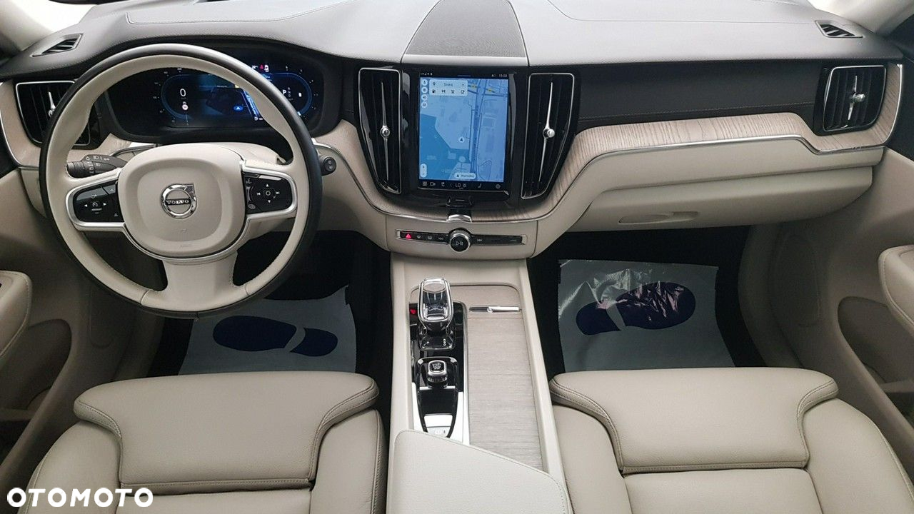 Volvo XC 60 - 18