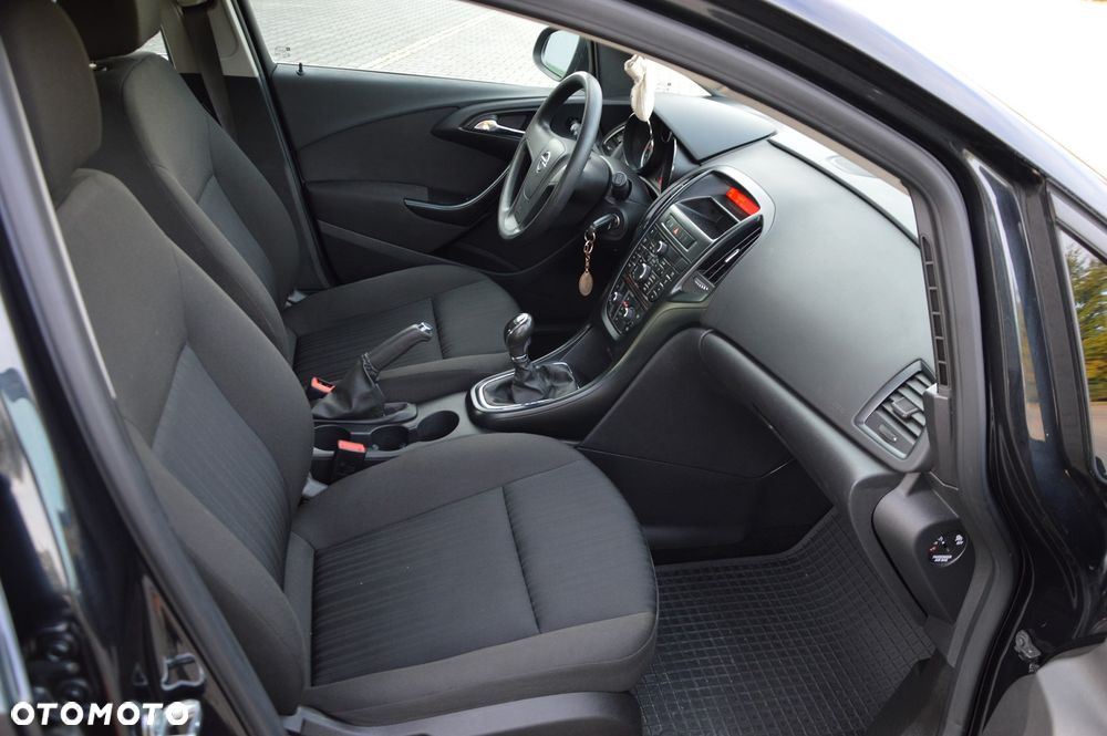 Opel Astra 1.4 Enjoy - 19