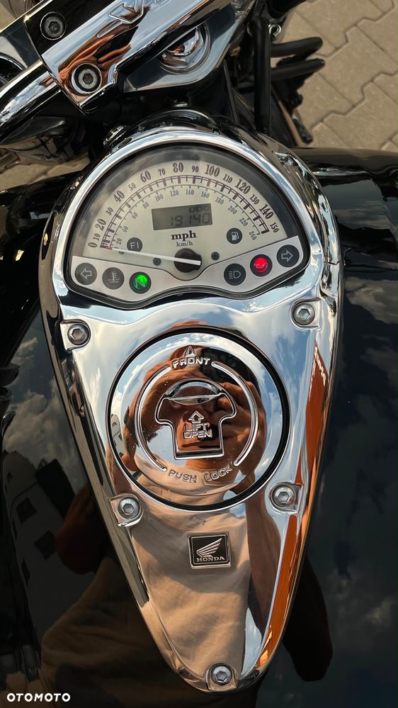 Honda VTX - 14