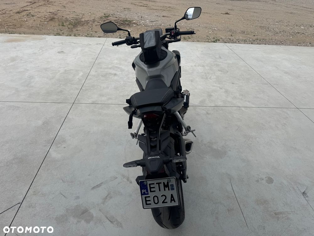 Honda CB - 7