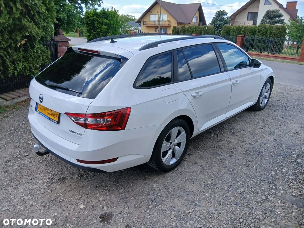 Skoda Superb 1.6 TDI Style - 13