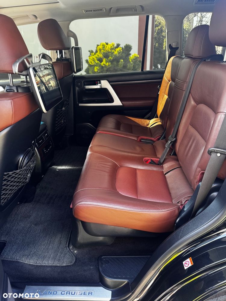 Toyota Land Cruiser LC 4.6 Prestige - 6