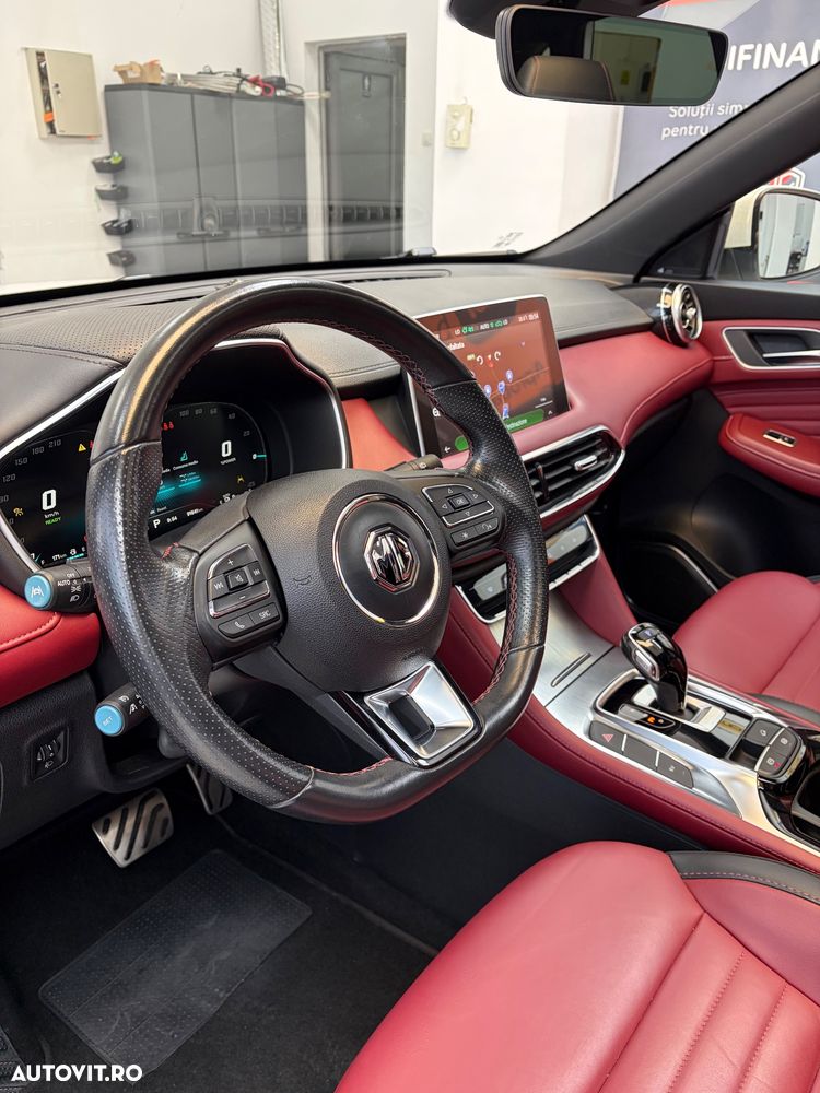 MG EHS 1.5T-GDI Luxury - 18