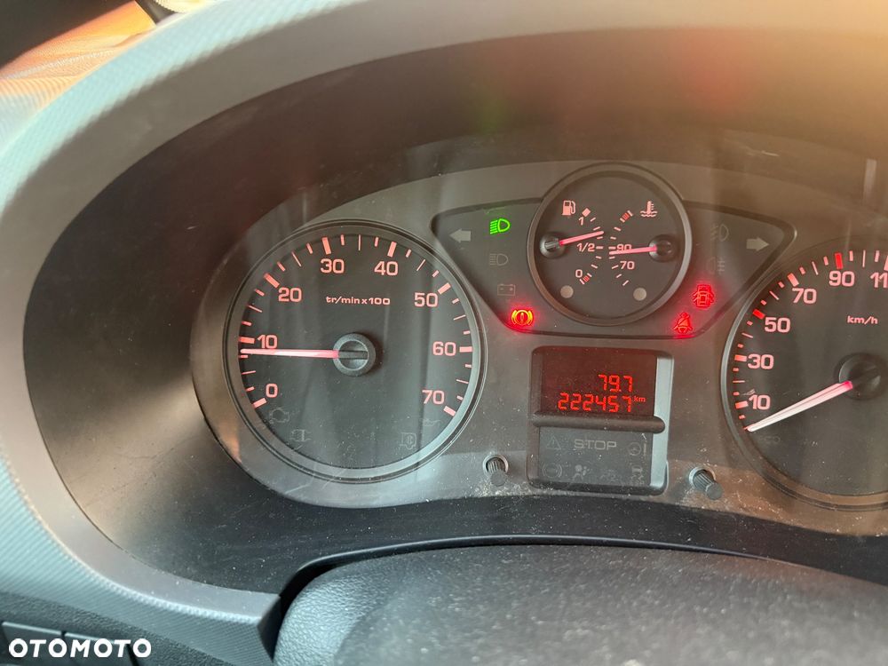 Citroën Berlingo 1.6 HDI First - 8