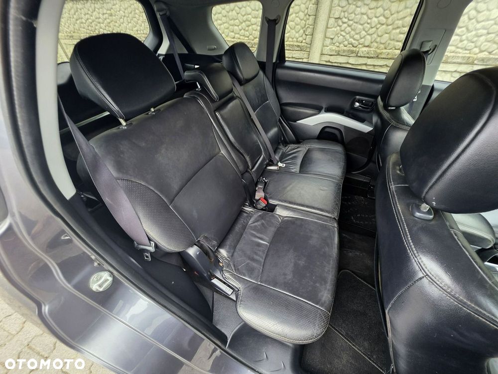 Peugeot 4007 HDI FAP 7-Sitzer Platinum - 22