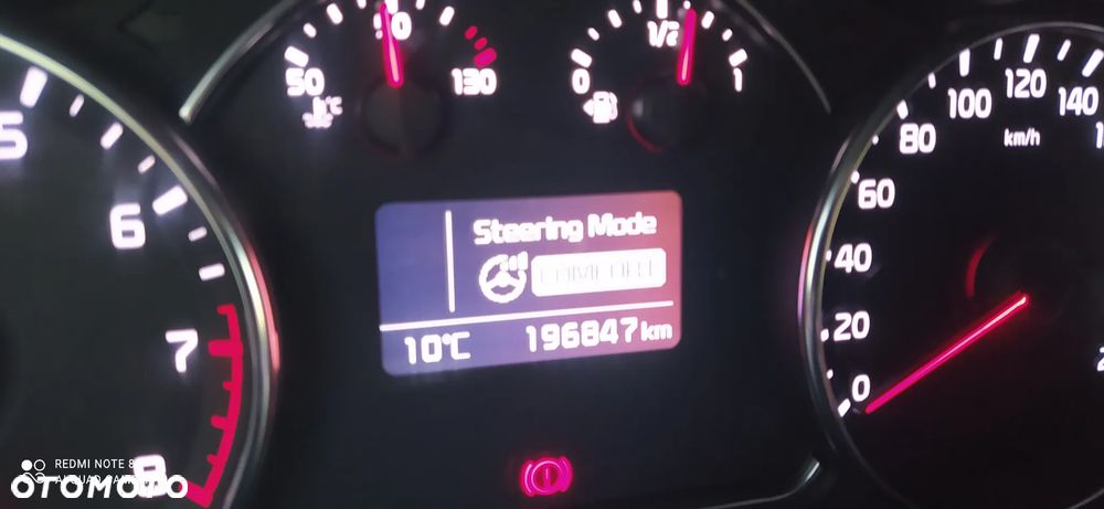 Kia Carens 1.6 GDI Dream Team Edition - 20